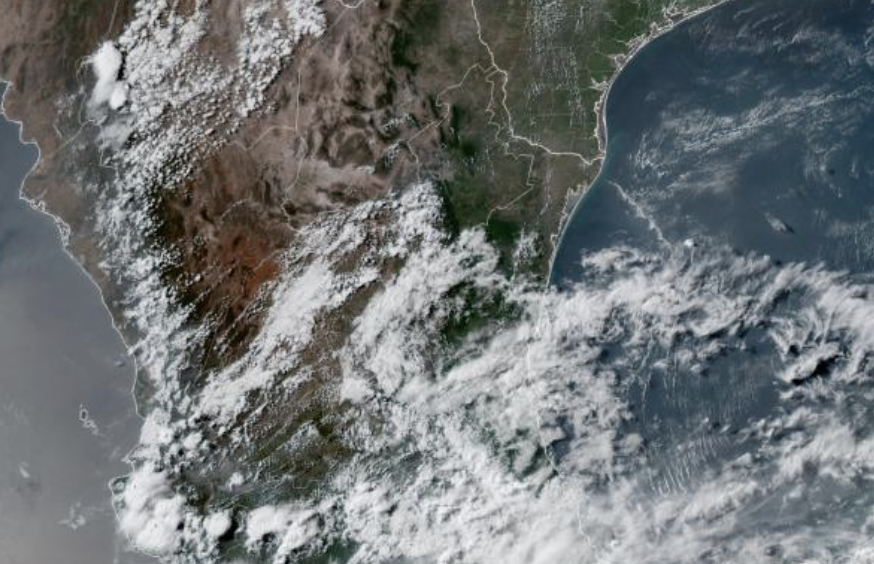 “ERICK” AÚN SE UBICA EN TIERRA, SOBRE GUERRERO, AHORA COMO DEPRESIÓN TROPICAL